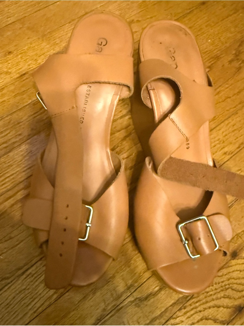 GAP Leather Buckle Sandals in Light Brown